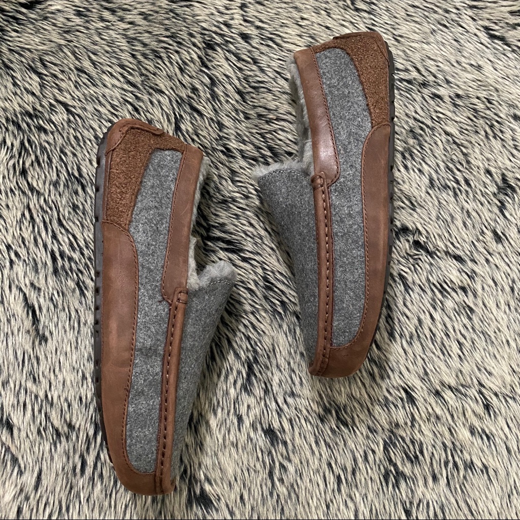 Ugg